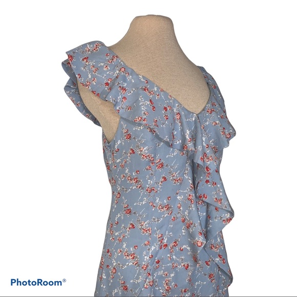 💖SALE✨Lulu’s Rosa Blue Floral Ruffled Dress - Picture 3 of 6